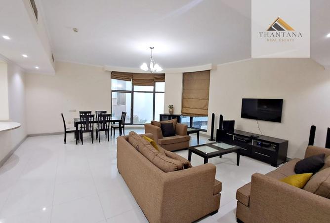 974502 - Property Image 2