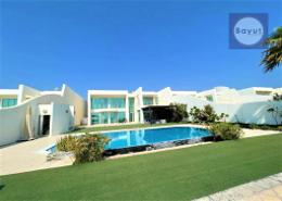 Villa - 5 bedrooms - 6 bathrooms for rent in Durrat Al Bahrain - Southern Governorate
