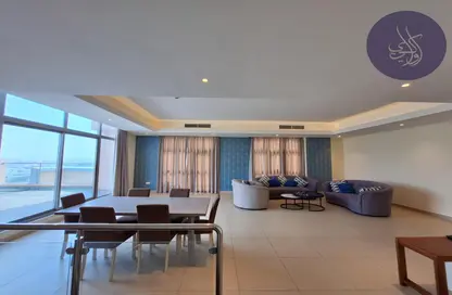 Apartment - 3 Bedrooms - 4 Bathrooms for rent in Busaiteen - Muharraq Governorate