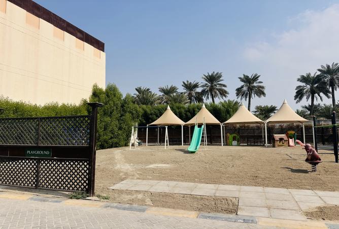 967200 - Property Image 3