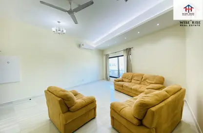 Apartment - 2 Bedrooms - 2 Bathrooms for rent in Zinj - Manama - Capital Governorate