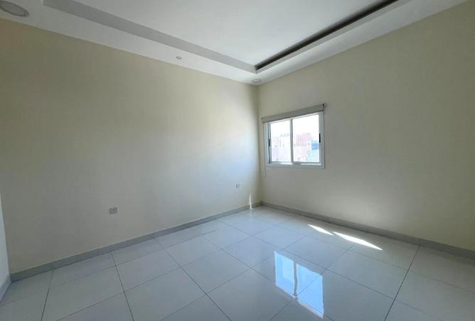 980523 - Property Image 2