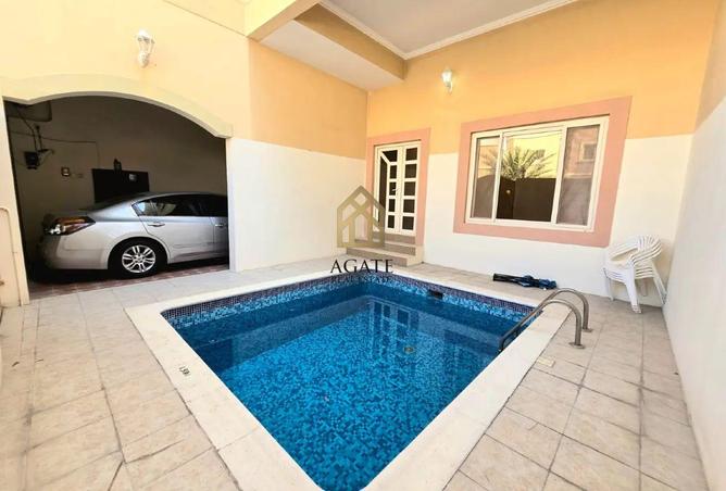 972615 - Property Image 3