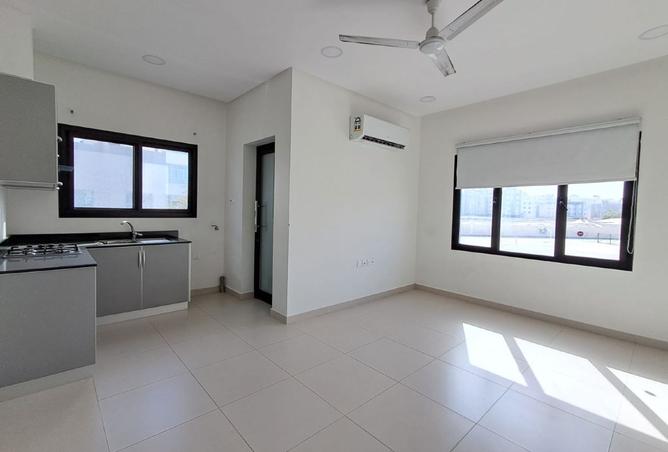 985504 - Property Image 2