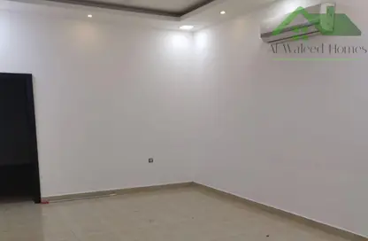 شقة - غرفة نوم - 1 حمام للايجار في البسيتين - المحرق