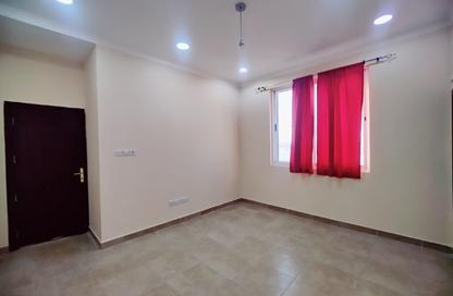 Apartment - 1 Bedroom - 2 Bathrooms for rent in Busaiteen - Muharraq Governorate