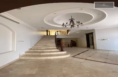 Villa - 5 Bedrooms - 7 Bathrooms for rent in Tubli - Central Governorate