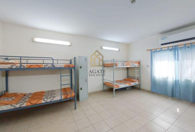 953352 - Property Image 2