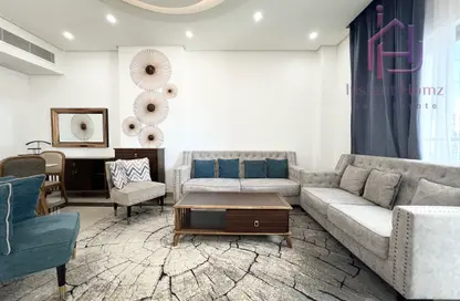 Apartment - 1 Bedroom - 2 Bathrooms for rent in Al Juffair - Capital Governorate