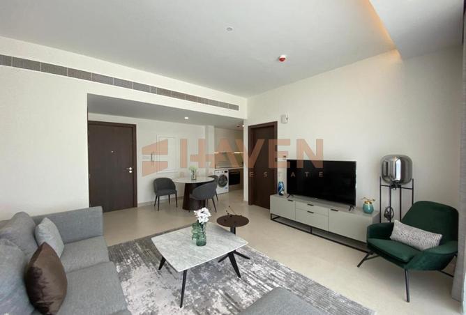 952415 - Property Image 2