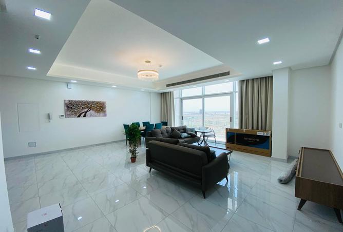 975876 - Property Main Image