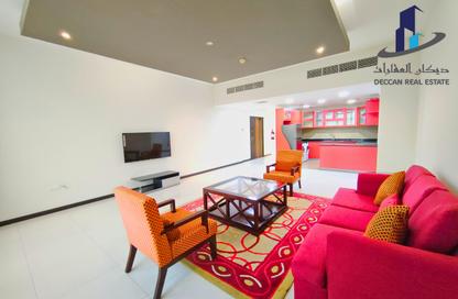 Apartment - 2 Bedrooms - 2 Bathrooms for rent in Al Juffair - Capital Governorate