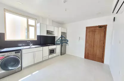 Apartment - Studio - 1 Bathroom for rent in Zinj - Manama - Capital Governorate