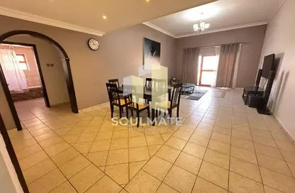 Apartment - 2 Bedrooms - 2 Bathrooms for rent in Al Juffair - Capital Governorate