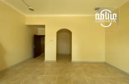 Apartment - 2 Bedrooms - 2 Bathrooms for rent in Janabiya - Northern Governorate