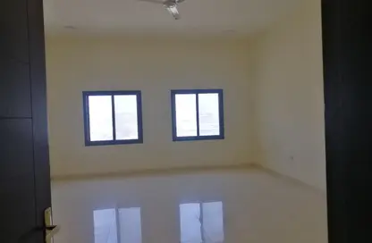 سكن عمال - استوديو - 6 حمامات للايجار في عسكر - المحافظة الجنوبية