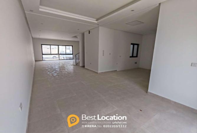 957021 - Property Image 3