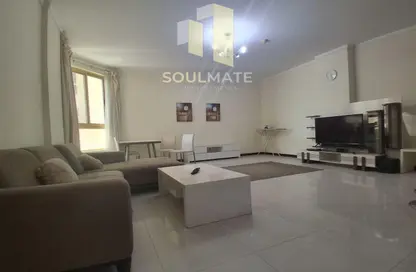 Apartment - 1 Bedroom - 2 Bathrooms for rent in Al Juffair - Capital Governorate