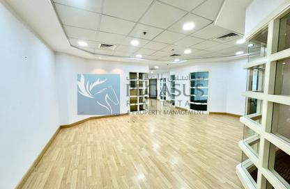 Office Space - Studio - 2 Bathrooms for rent in Seef - Capital Governorate
