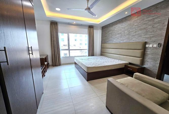 905946 - Property Main Image