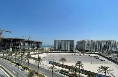 Apartment - 1 Bedroom - 1 Bathroom for rent in Marassi Al Bahrain - Diyar Al Muharraq - Muharraq Governorate