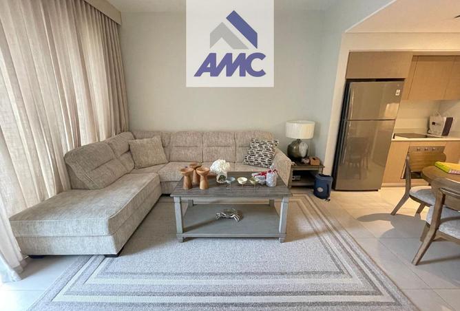 981858 - Property Image 2