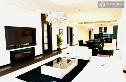 Apartment - 3 Bedrooms - 4 Bathrooms for rent in Al Juffair - Capital Governorate