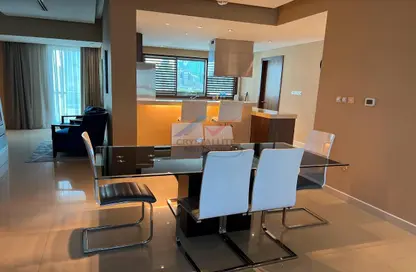 Dining Room image for: Apartment - 3 Bedrooms - 4 Bathrooms for sale in Reef Island - Capital Governorate, Image 1