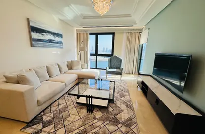 Apartment - 1 Bedroom - 2 Bathrooms for rent in Reef Island - Capital Governorate