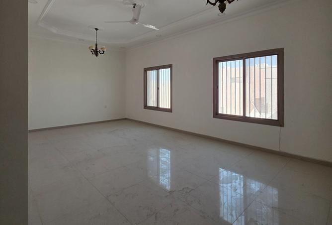 965927 - Property Image 3