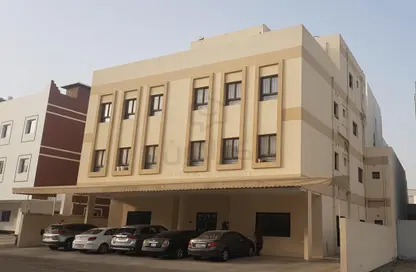 عمارة بالكامل - استوديو للبيع في توبلي - المحافظة الوسطى