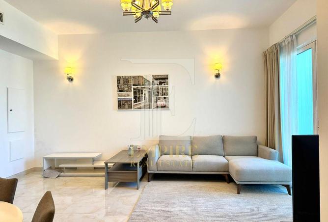 961889 - Property Image 2
