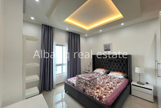 981849 - Property Image 2