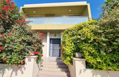 Villa - 4 Bedrooms - 5 Bathrooms for rent in Saar - Northern Governorate