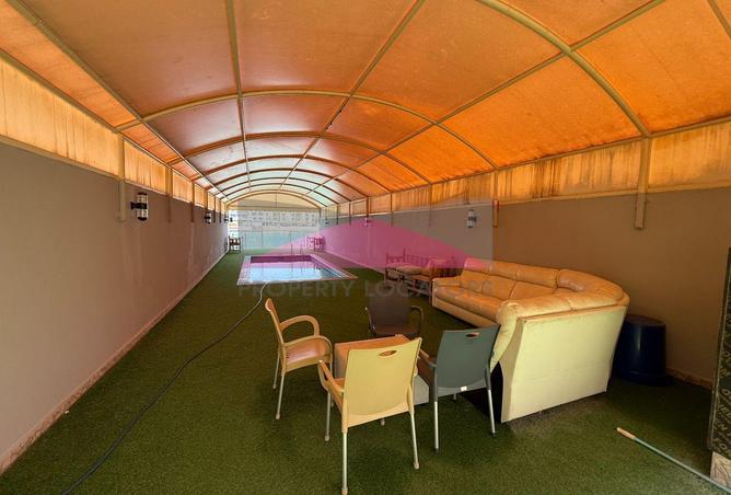 950921 - Property Image 2