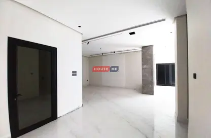 Villa - 3 Bedrooms - 5 Bathrooms for sale in Busaiteen - Muharraq Governorate