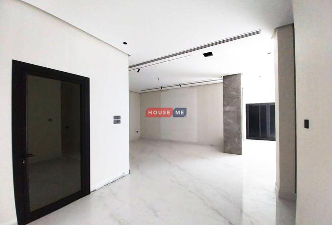 982561 - Property Main Image