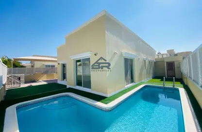 Compound - 3 Bedrooms - 2 Bathrooms for rent in Saar - Northern Governorate