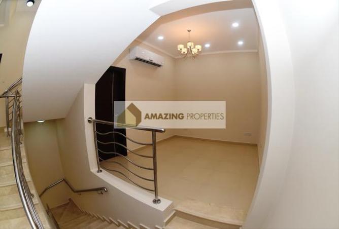 956602 - صورة العقار 2