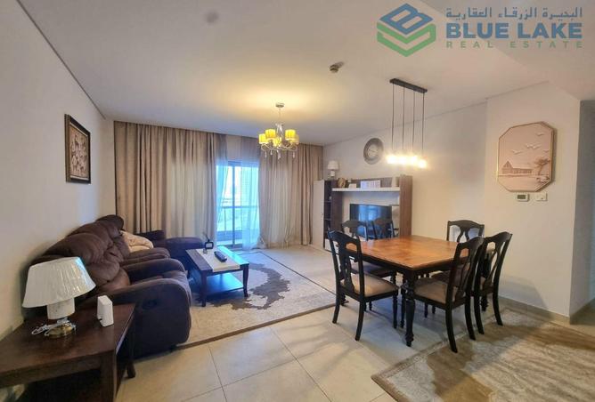 989598 - Property Image 2