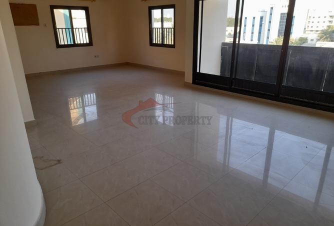 927193 - Property Main Image