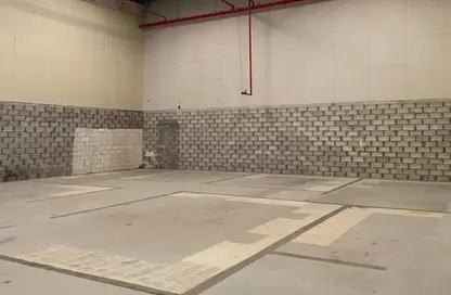 Warehouse - Studio - 1 Bathroom for rent in Hidd - Muharraq Governorate