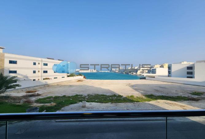 960022 - Property Image 2
