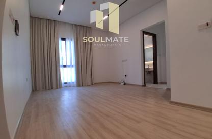 Apartment - 2 Bedrooms - 3 Bathrooms for rent in Mahooz - Manama - Capital Governorate