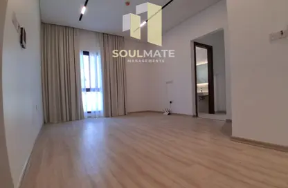 Apartment - 2 Bedrooms - 3 Bathrooms for rent in Mahooz - Manama - Capital Governorate