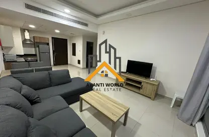 Apartment - 1 Bedroom - 2 Bathrooms for rent in Sanabis - Manama - Capital Governorate