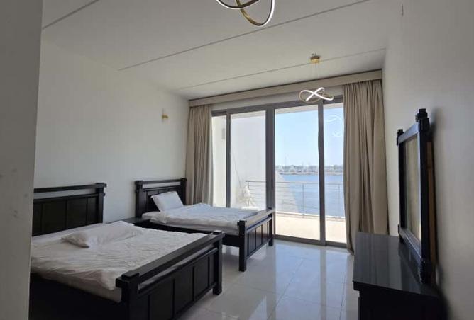 965198 - Property Image 3