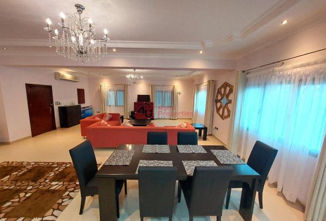 Apartment - 3 Bedrooms - 3 Bathrooms for rent in Zinj - Manama - Capital Governorate