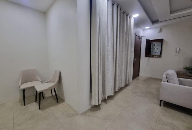 957645 - Property Image 3