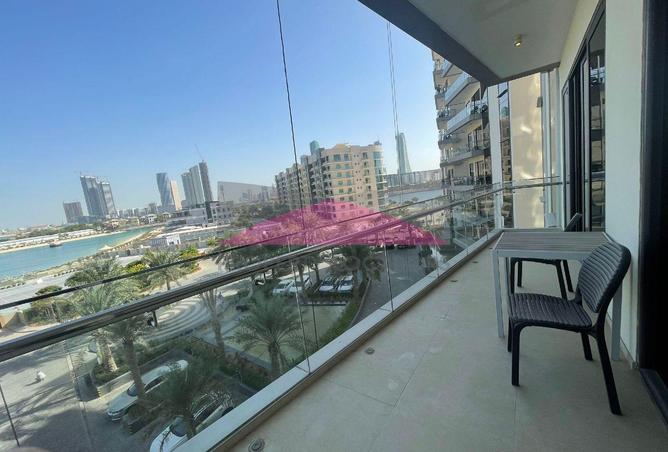 985807 - Property Image 2